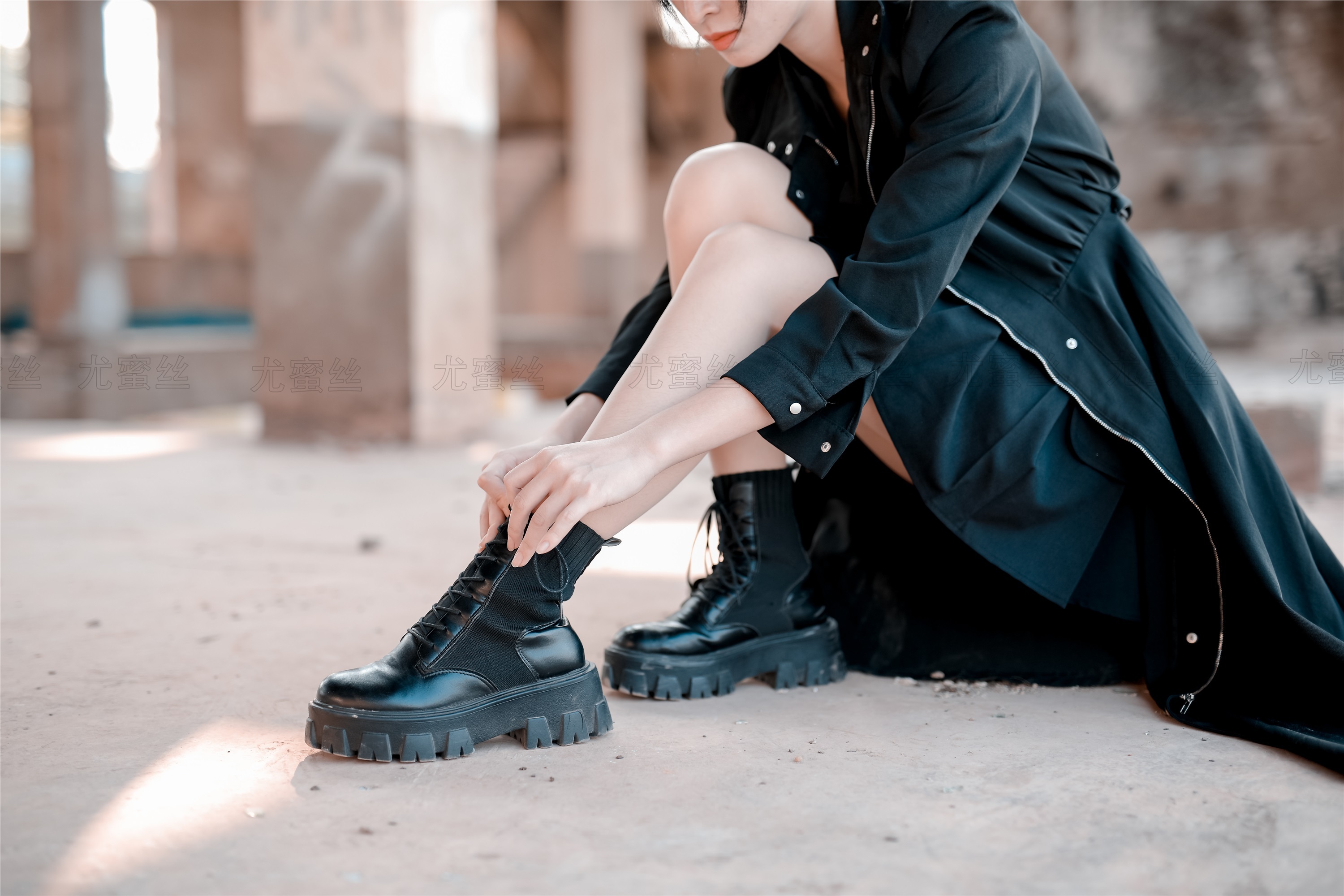 尤蜜丝 穿搭写真 NO.025